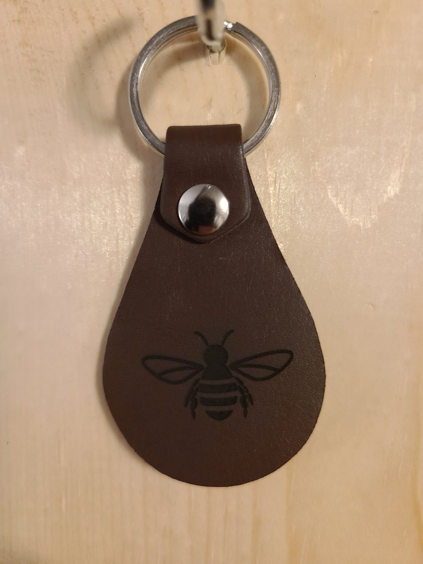Bee Keychain - Honey Bee Leather Keychain - Bigfoot Bigheart Studio