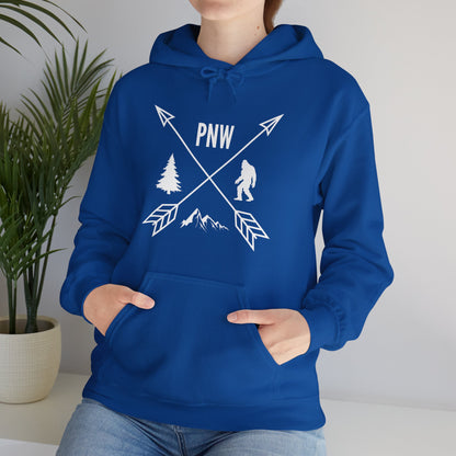 Pacific Northwest PNW Crossed Arrows with Bigfoot - Unisex Heavy Blend™ Hooded Sweatshirt