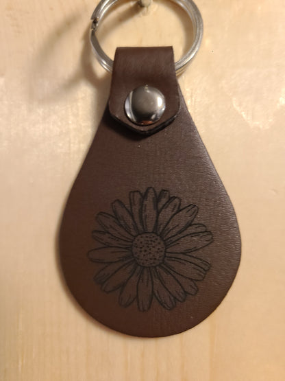 Daisy Flower Keychain - Leather - Bigfoot Bigheart Studio