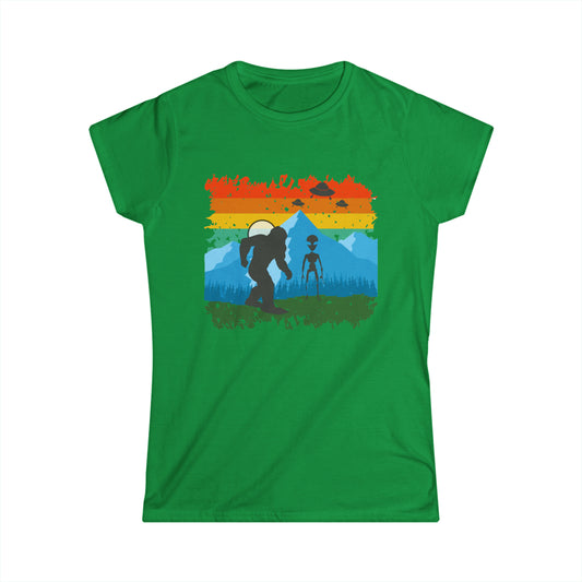 Friends in Hiding - Bigfoot and Aliens | Women's Softstyle Tee